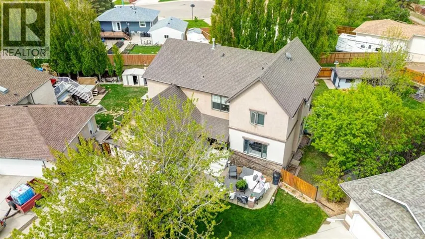 419 Kenex Place, Nobleford, Alberta T0L1S0