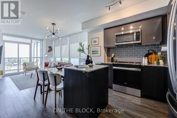 810 - 1461 LAWRENCE AVENUE W, Toronto (Brookhaven-Amesbury), Ontario M6L0A6