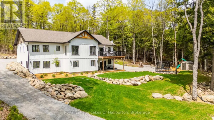 51 GLEBE ROAD, Dysart et al (Dysart), Ontario K0M1S0