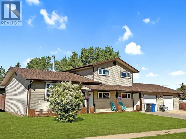 11002 HOPPE Avenue, Grande Cache, Alberta t0e0y0