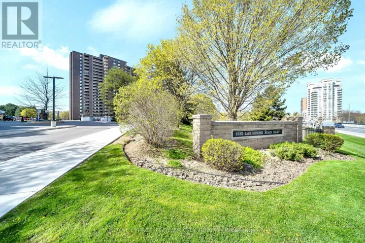 305 - 1535 LAKESHORE ROAD E, Mississauga (Lakeview), Ontario L5E3E2
