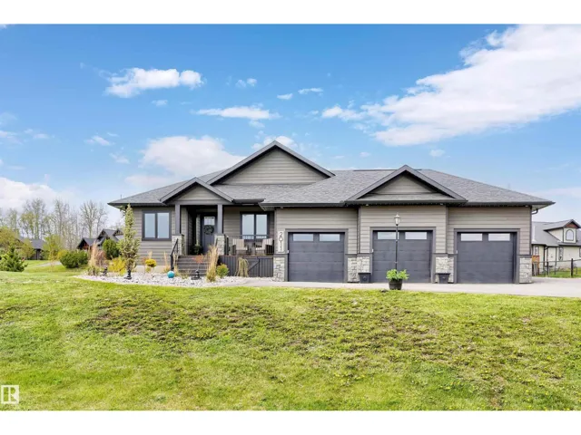 2011 SPRING DR, Rural Parkland County, Alberta T7Z2V3