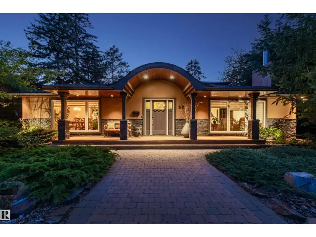 9010 120 ST NW, Edmonton, Alberta T6G1X7