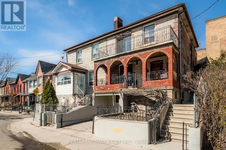 34 HICKSON STREET, Toronto (Little Portugal), Ontario M6K1T3