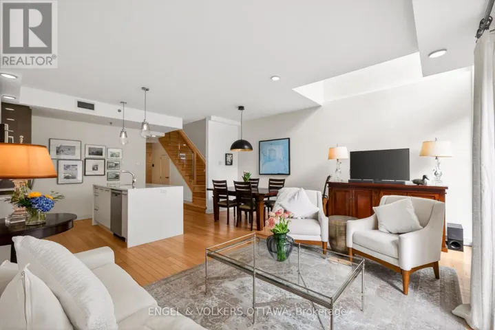 110 - 300 LETT STREET, Ottawa, Ontario K1R0A8