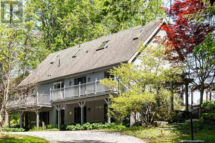 176 WEIRS LANE, Hamilton (Greensville), Ontario L9H5E1