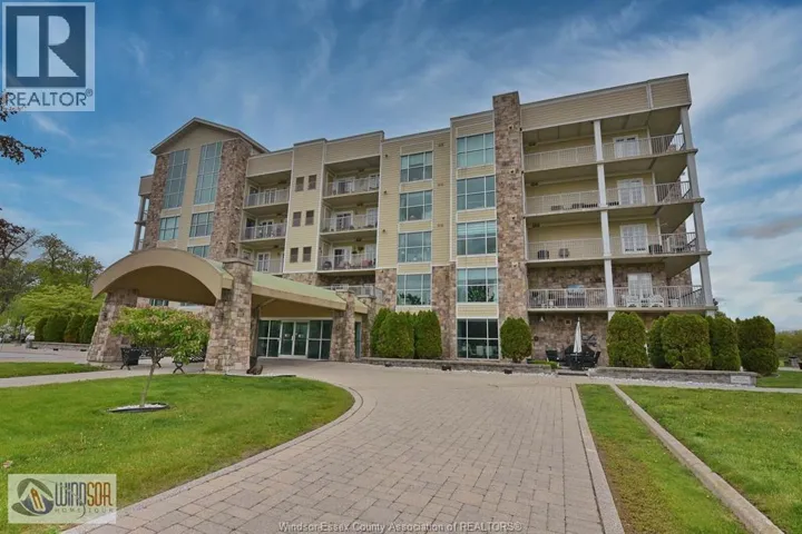 34 BOBLO ISLAND DRIVE Unit# 305, Amherstburg, Ontario N9V0C4
