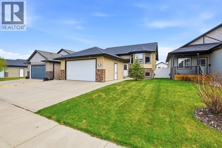 114 Stephenson Crescent, Red Deer, Alberta T4R0L6