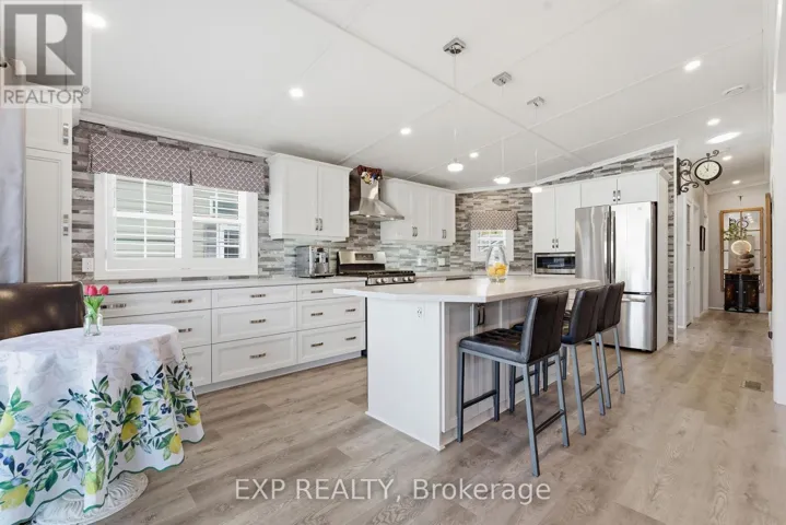 4 IRONWOOD - 4449 MILBUROUGH LINE, Burlington, Ontario L7P0C5