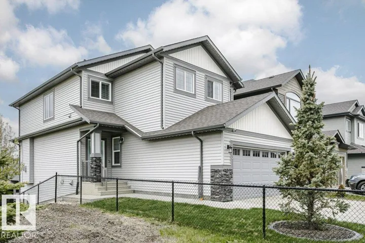 2423 16 AV NW, Edmonton, Alberta T6T2H5