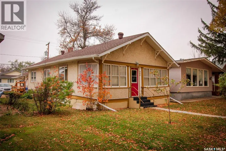 515 1st STREET E, Shaunavon, Saskatchewan S0N2M0