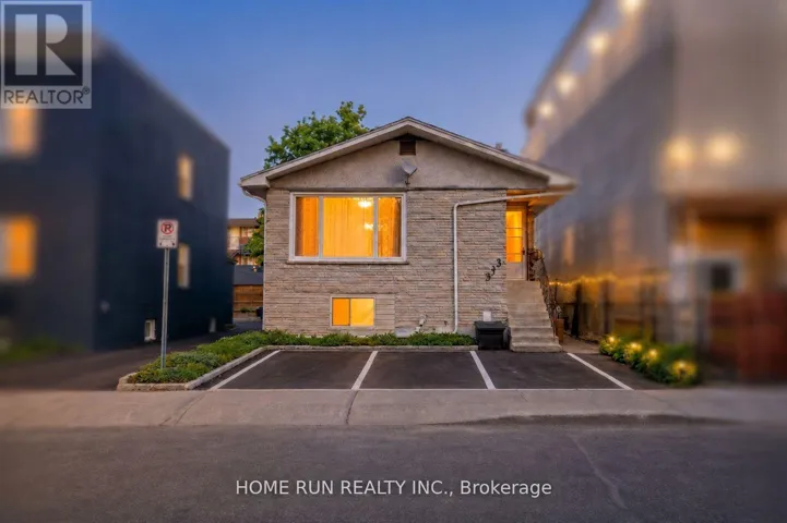 313 SAVARD AVENUE, Ottawa, Ontario K1L7S1