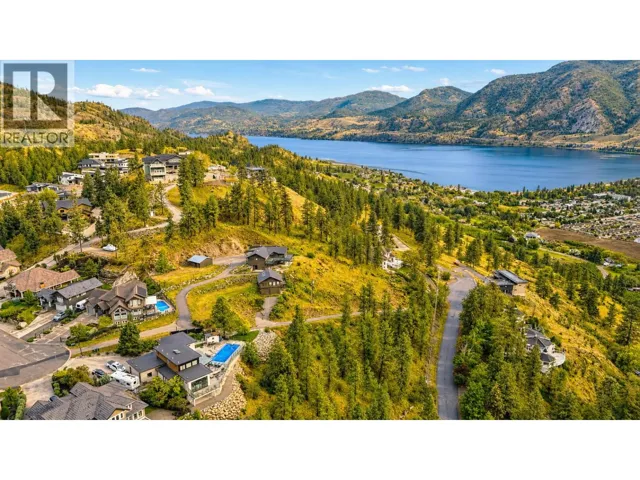 3150 JUNIPER Drive, Penticton, British Columbia V2A7T1