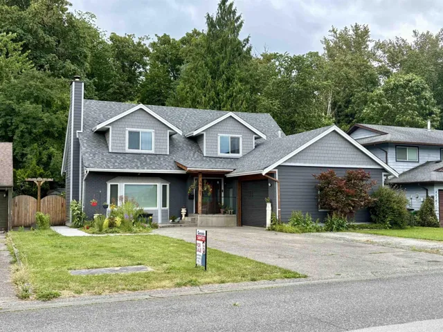 46781 PORTAGE AVENUE, Chilliwack Proper East, Chilliwack, British Columbia V2P7H3