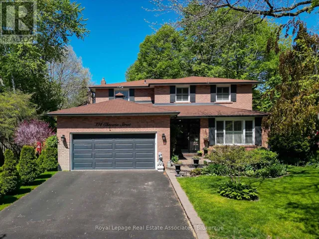 174 CHEVERIE STREET, Oakville (FD Ford), Ontario L6J6C4