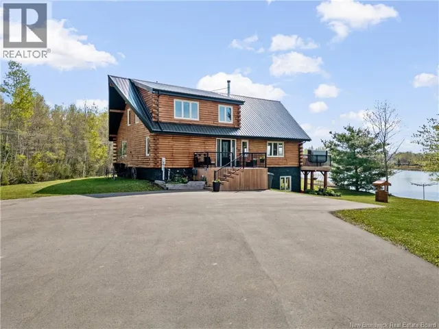 31 Clear View Road, Grand-Barachois, New Brunswick E4P6Z1