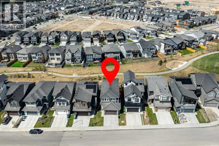 59 Royston Rise NW, Calgary, Alberta T3L0K1