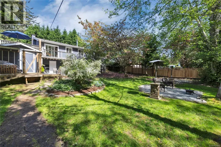 3424 Hammond Bay Rd, Nanaimo, British Columbia V9T1E6