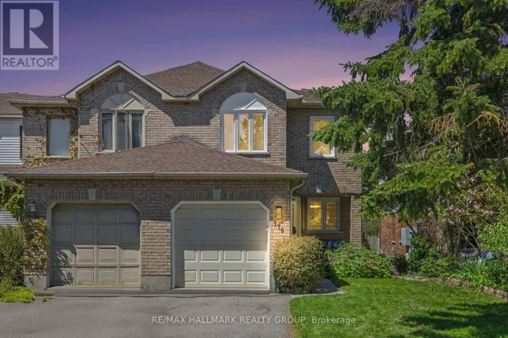 176 HUNTERSWOOD CRESCENT, Ottawa, Ontario K1G5V8