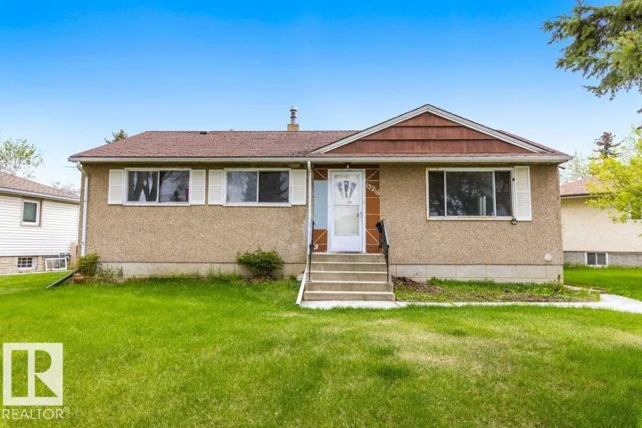 13218 116 AV NW, Edmonton, Alberta T5M3E2