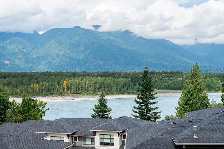 5 43575 CHILLIWACK MOUNTAIN ROAD, Chilliwack Mountain, Chilliwack, British Columbia V2R6B9