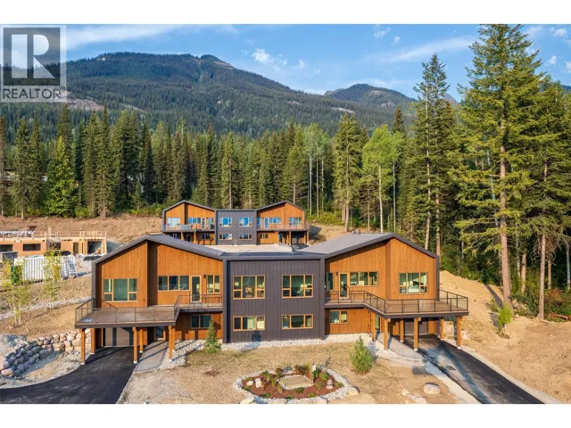 1654 HOWSE PASS, Golden, British Columbia V0A1H0