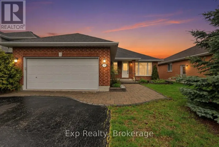 17 SPRUCE GARDENS, Belleville (Belleville Ward), Ontario K8N5W3