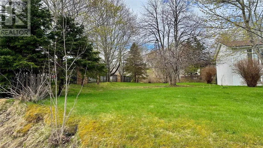 42 Cabot Road, Conception Bay South, Newfoundland & Labrador A1W4C5