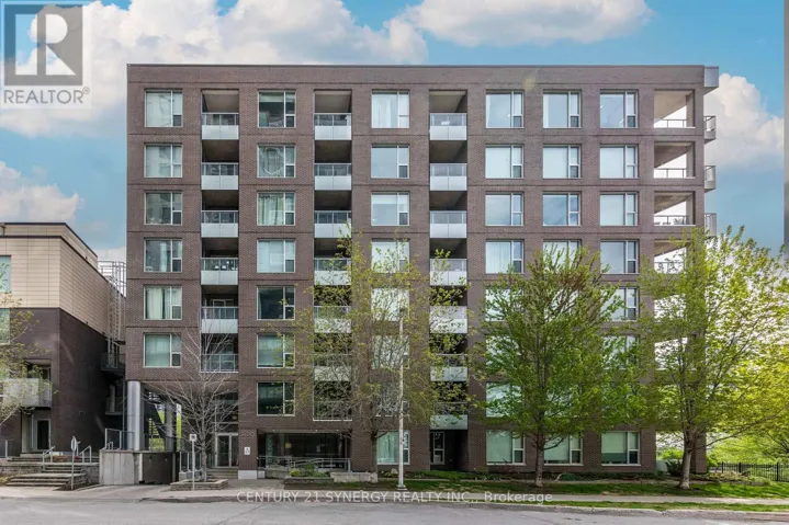 702 - 300C LETT STREET, Ottawa, Ontario K1R0B8