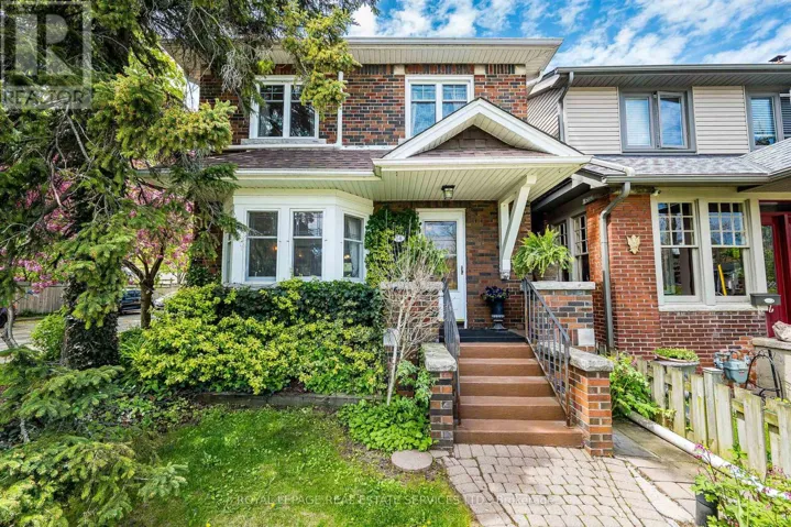 74 SIXTH STREET, Toronto (New Toronto), Ontario M8V3A3