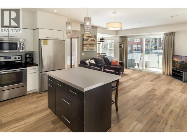 985 ACADEMY Way Unit# 208, Kelowna, British Columbia V1V3C8