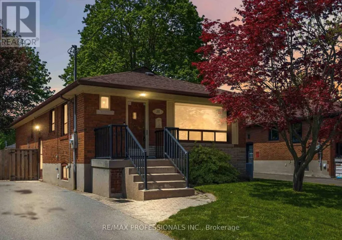 28 CHANDLER DRIVE, Toronto (Woburn), Ontario M1G1Z2
