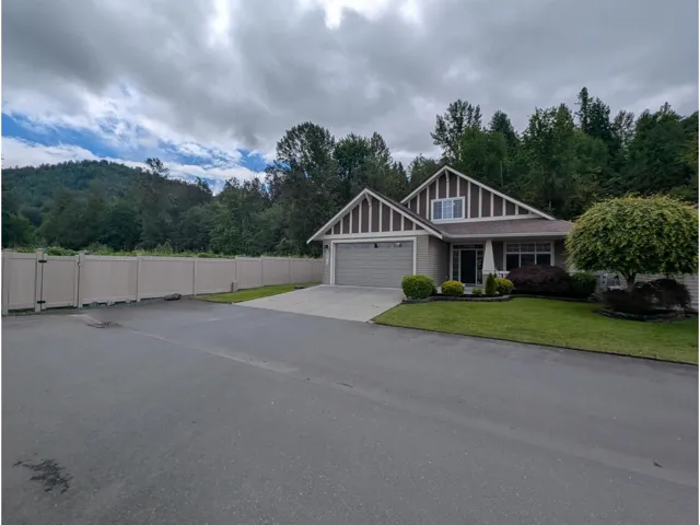 46570 HEARTHSTONE STREET, Sardis South, Chilliwack, British Columbia V2R0E2