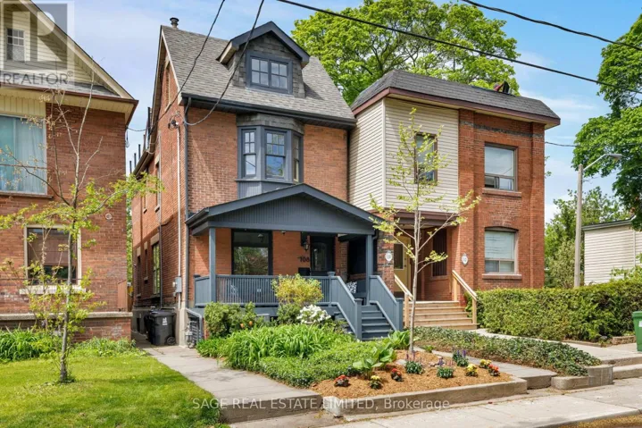 108 DEWHURST BOULEVARD, Toronto (Danforth), Ontario M4J3J3