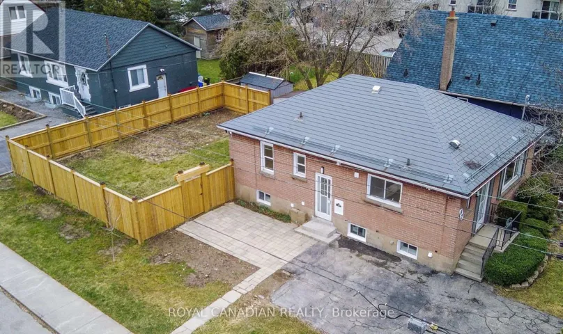 BSMT - 67 SEVEN OAKS DRIVE, Hamilton (Hill Park), Ontario L9A4E3