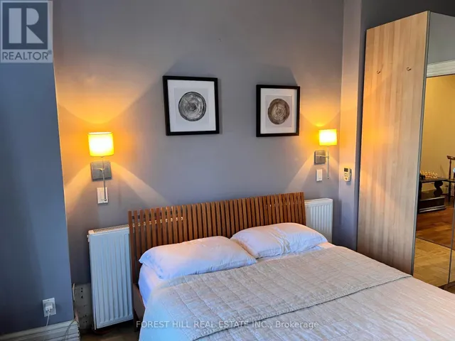 9 WALES AVENUE, Toronto (Kensington-Chinatown), Ontario M5T1J2