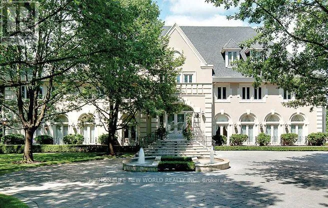 COACH HOUSE - 52C POST ROAD, Toronto (Bridle Path-Sunnybrook-York Mills), Ontario M3B1H8