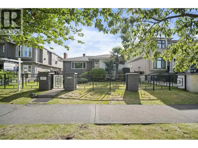 6978 MCKINNON STREET, Vancouver, British Columbia V5S3G5