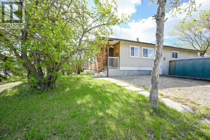 9433 121 Avenue, Grande Prairie, Alberta T8V4R5