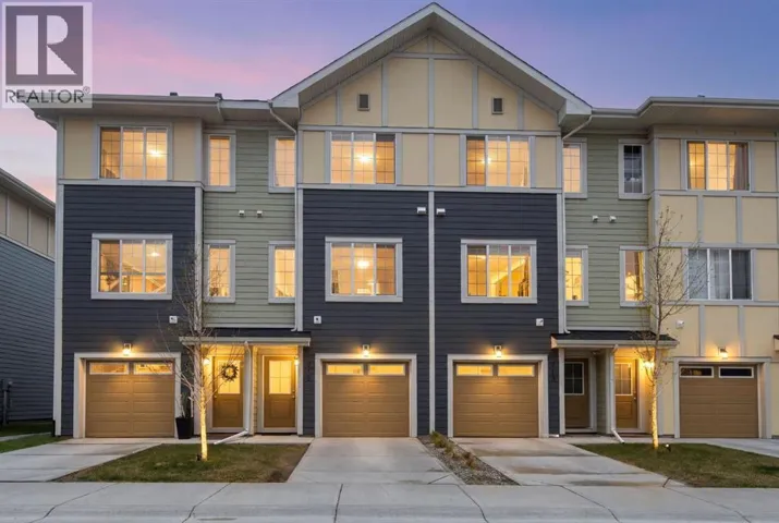215 Marquis Lane SE, Calgary, Alberta T3M2G6