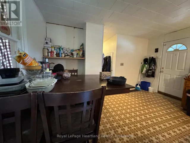 780