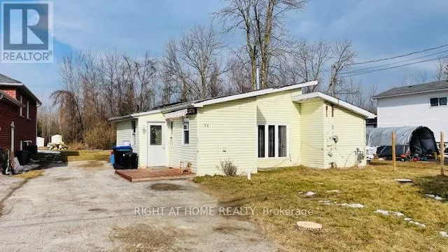 26 GEORGE AVENUE, Wasaga Beach, Ontario L9Z2X9