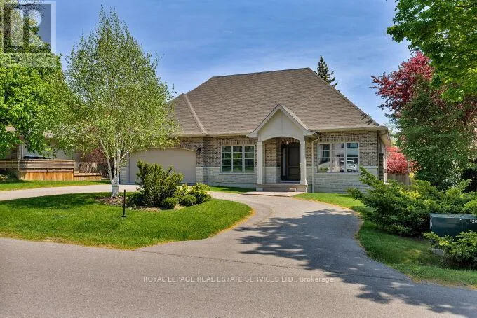 47 TWYFORD ROAD, Toronto (Princess-Rosethorn), Ontario M9A1W5