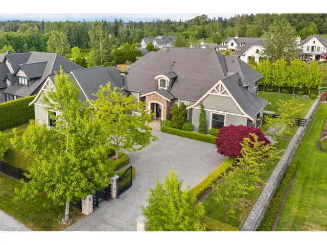 350 198TH STREET, Langley, British Columbia V2Z0A6