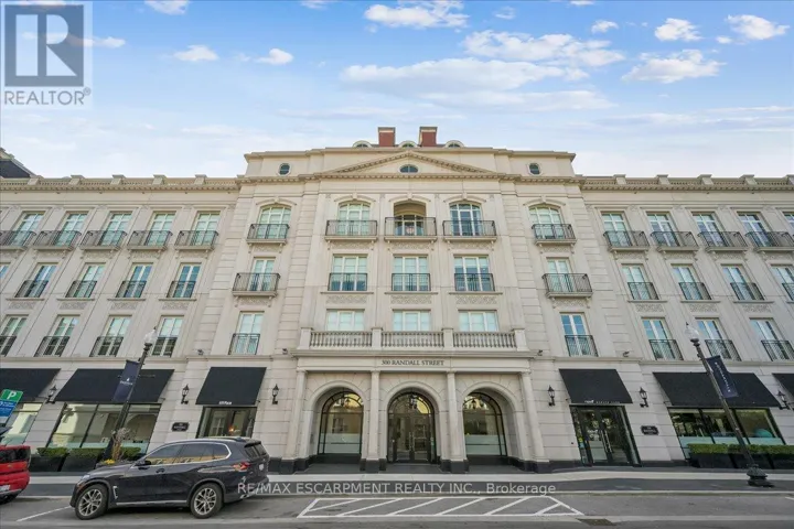 211 - 300 RANDALL STREET S, Oakville (OO Old Oakville), Ontario L6J1R1