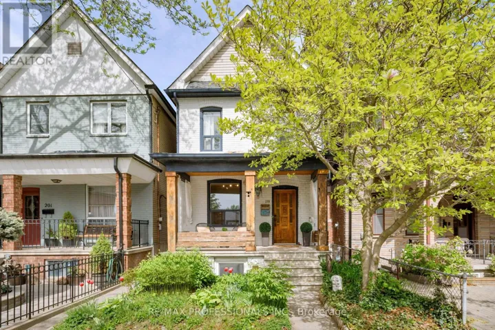 199 OSLER STREET, Toronto (Weston-Pellam Park), Ontario M6N2Z2