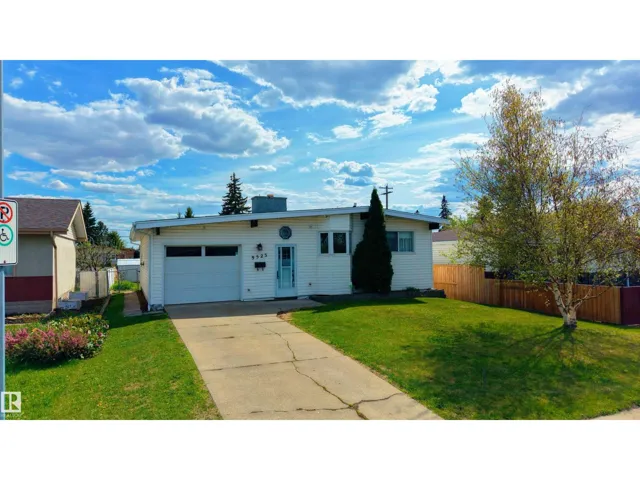 9523 134 AV NW, Edmonton, Alberta T5E1H8