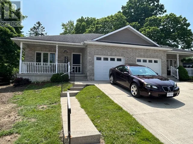 32 VICTORIA STREET W, North Huron (Wingham), Ontario N0G2W0