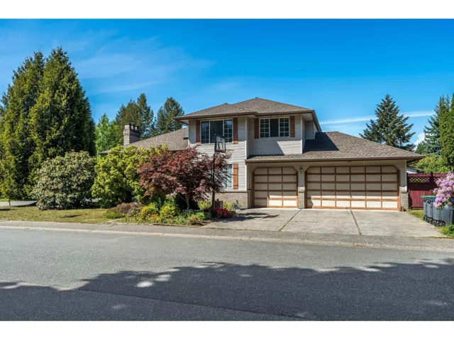 15911 111 AVENUE, Surrey, British Columbia V4N1C8