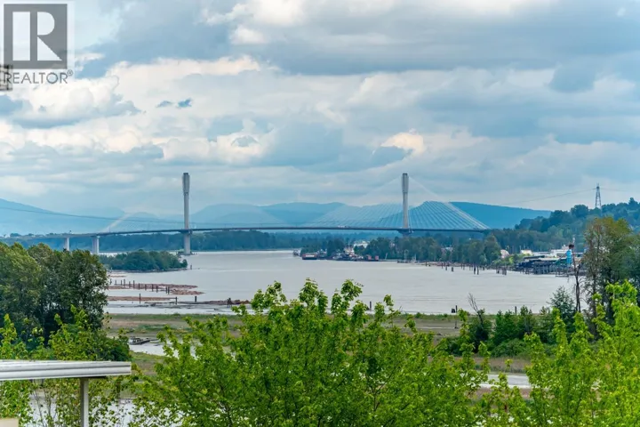 403 78 RICHMOND STREET, New Westminster, British Columbia V3L5T2